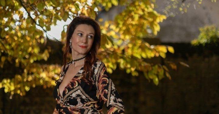 Copertina per Contro l'anoressia e la violenza, a Ronchi la prima del libro di Anna Latino e Michela Schiavo